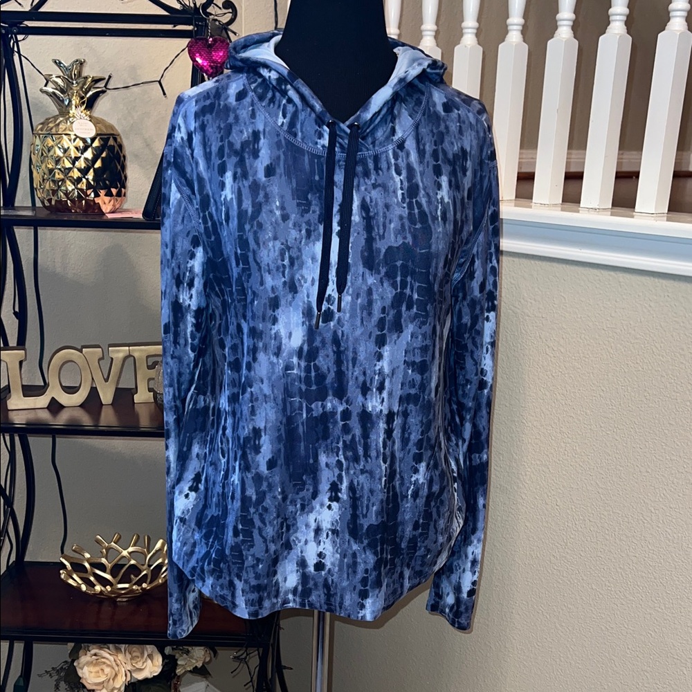 Old Navy Active Breathe On Blue Top